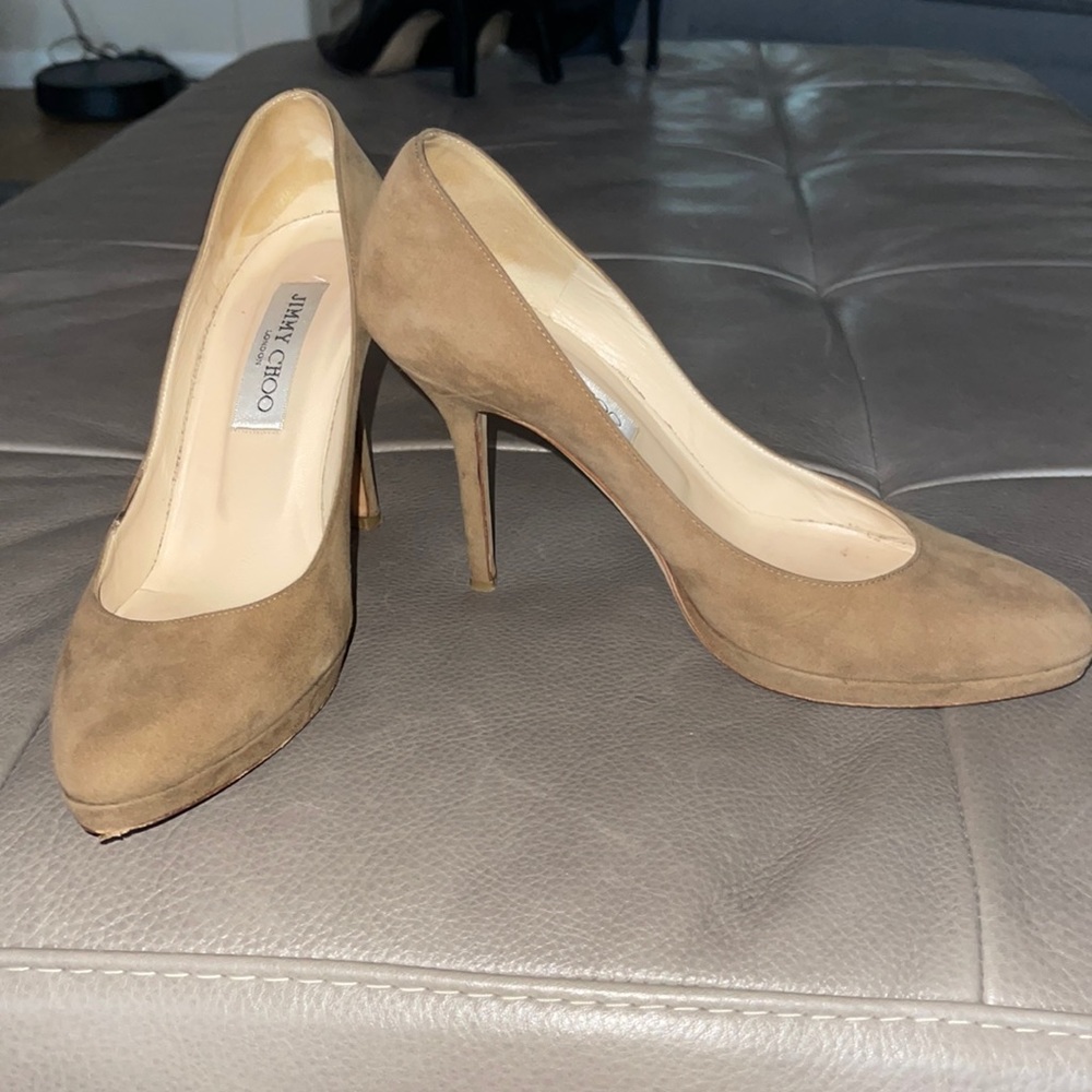 Jimmy Choo London light suede heels size 6.5 petite